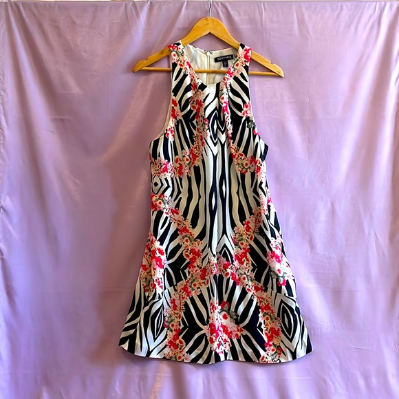Toi et Moi Dresses & Skirts - Too Et Moi Dress